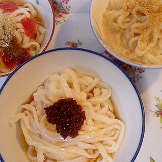 いろんな味で食べよう三色うどん